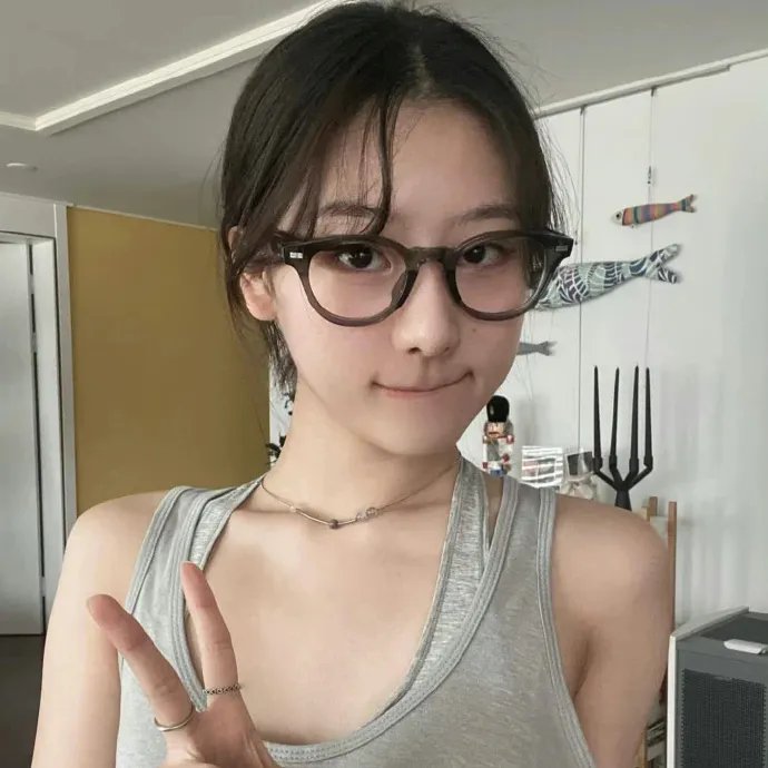 爱并离别着